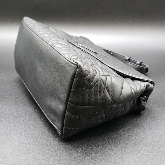 BlackCraft Cult Charlotte Spider Quilt Shoulder Bag - Picture 4 of 11